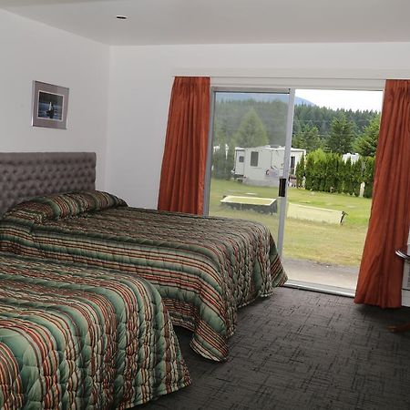 Timberlodge Rv & Campground Πορτ Άλμπερνι Εξωτερικό φωτογραφία